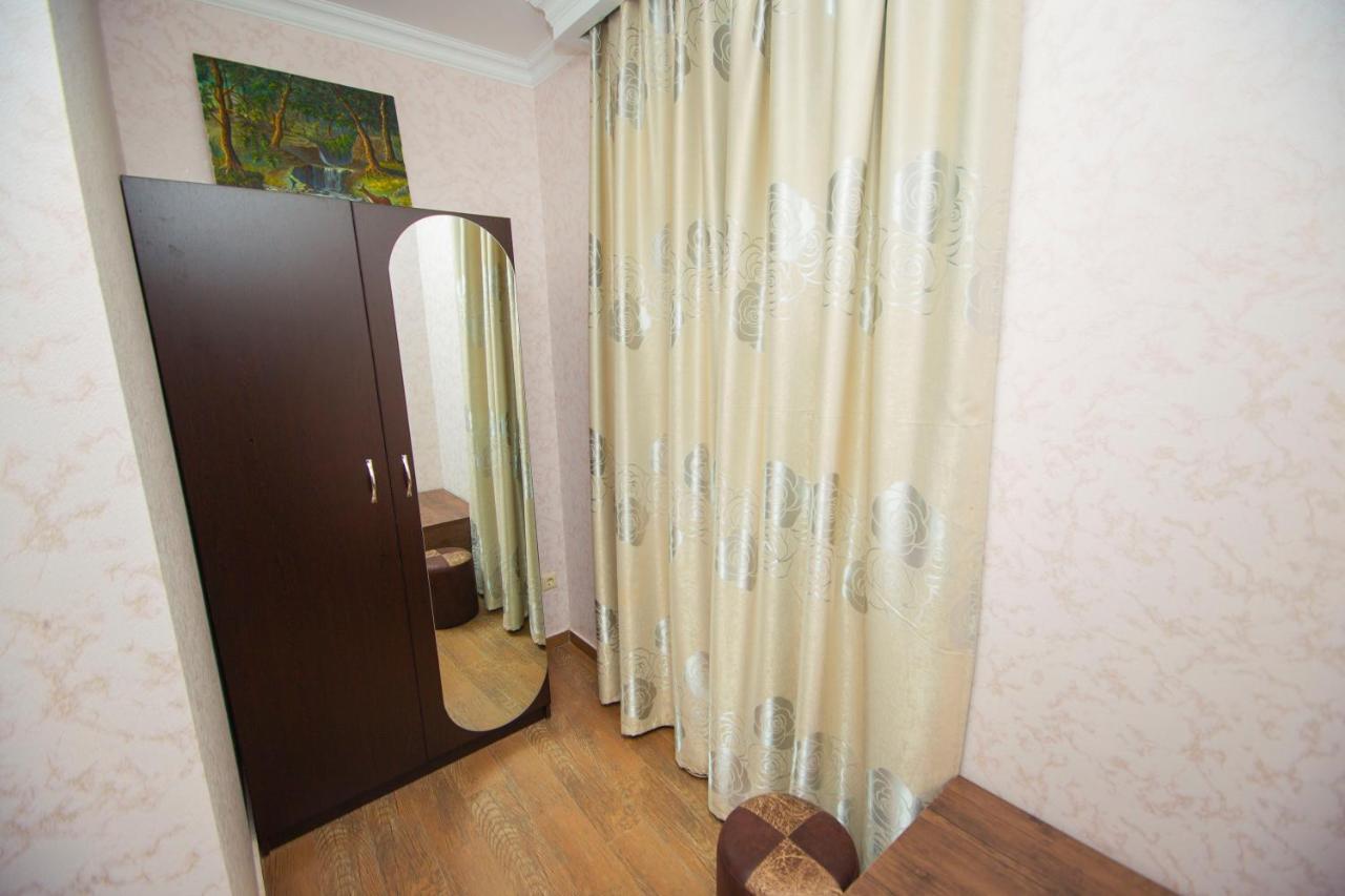 Hotel Elegant 2 Tbilisi Eksteriør billede